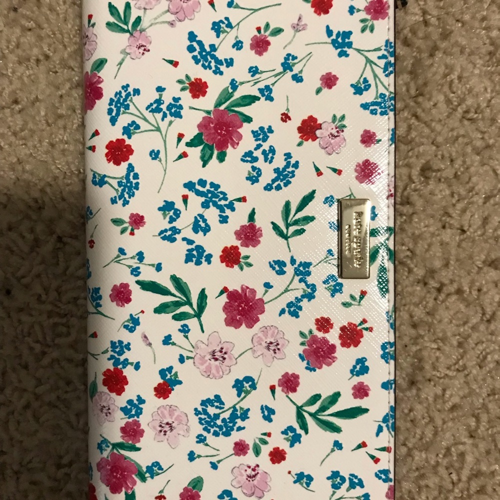 Brand New Kate Spade Wallet